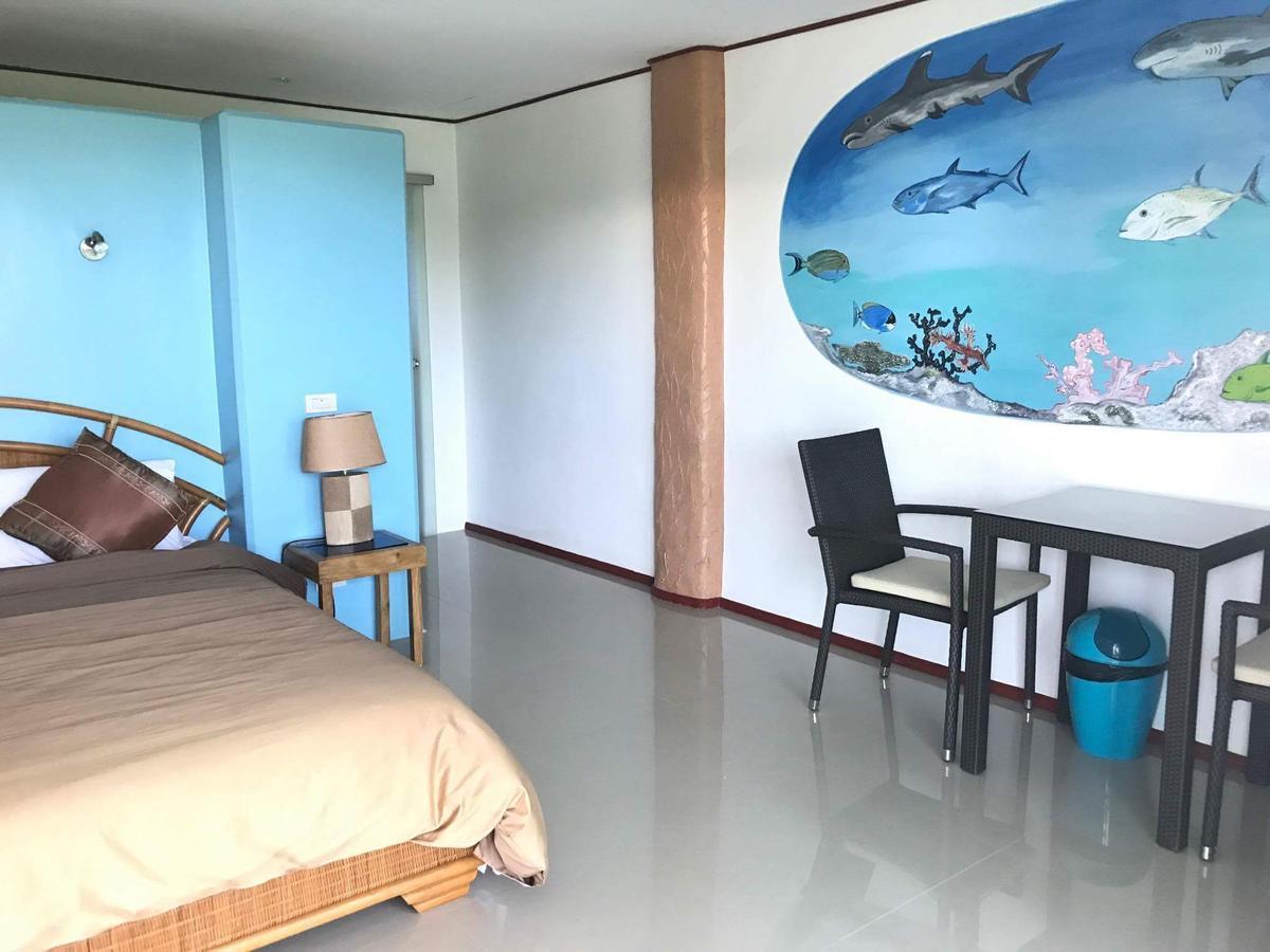 Cabilao Sunset Dive & Beach Resort Loon Extérieur photo