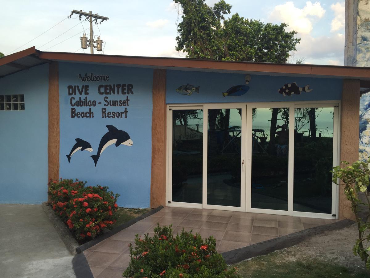 Cabilao Sunset Dive & Beach Resort Loon Extérieur photo